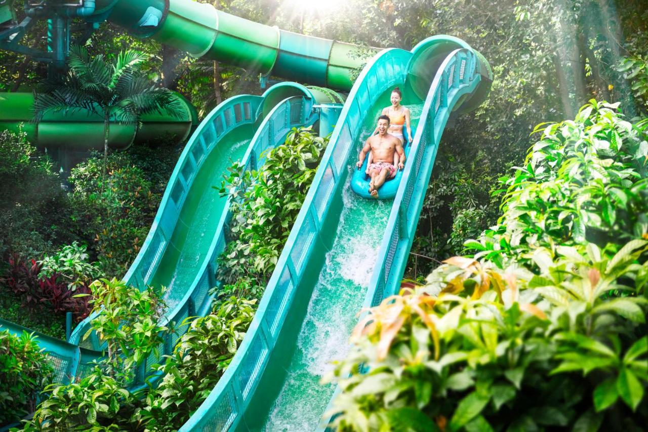 Resorts World Sentosa - Hotel Singapur Zewnętrze zdjęcie The Jungle Falls