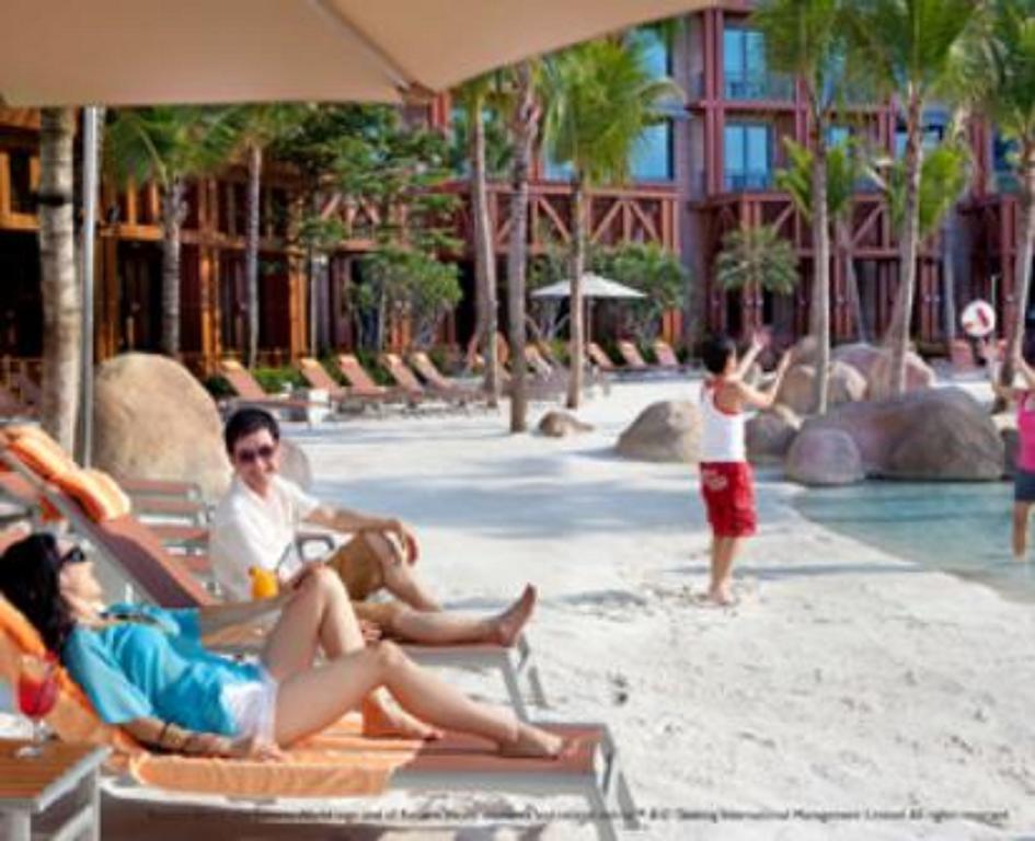 Resorts World Sentosa - Hotel Singapur Zewnętrze zdjęcie The beach at the Atlantis Paradise Island